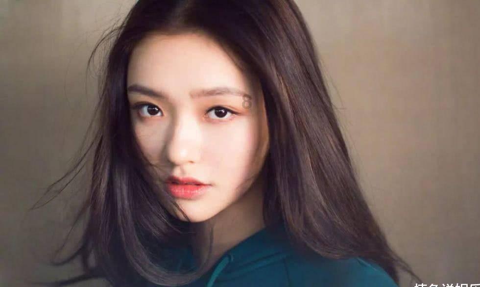 刘南希喜获女儿,老公婆婆泪洒产房,盼望多年 实现心愿