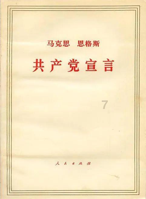 主人假装晕倒狗狗拼命做心肺复苏