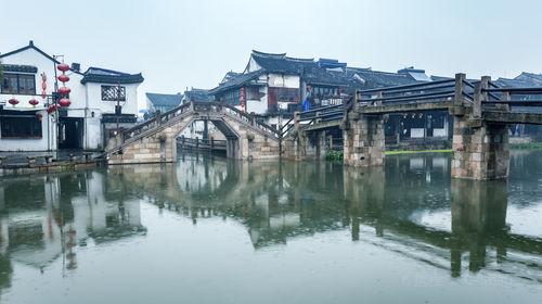 画线进洞