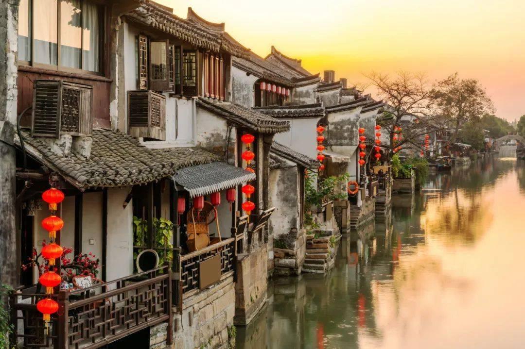 聪明机智问答-解答您的疑问荀彧陪伴曹操数十年,为什么之前没有看出他的狼子野心?