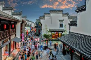 小米集团-W(01810.HK)1月23日耗资9308万港元回购700万股